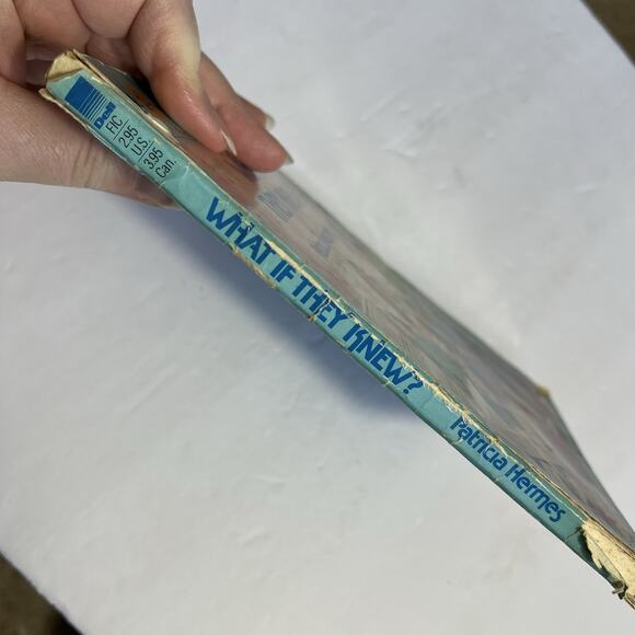 Vintage 1980 What If They Knew by Patricia Hermes Paperback - Picture 5 of 5